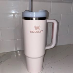 STANLEY the quencher h2o flowstate tumbler